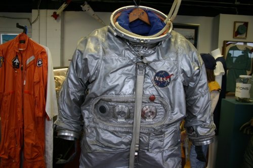 Space Suit Prototypes (like Grumman Moon Suit, Republic etc) | Page 4 ...