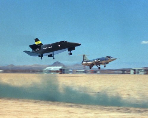 X24C Chase landing.jpg