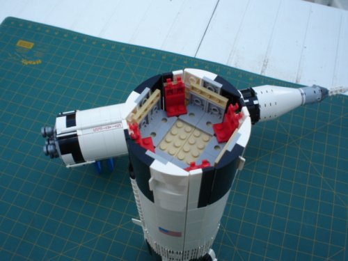 Lego Saturn V (9).JPG