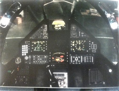 mirage 4000 cockpit prototype.jpg