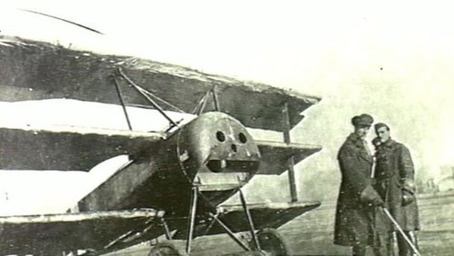 Captured DRI minus engine and prop at St. Omer 1918.jpg