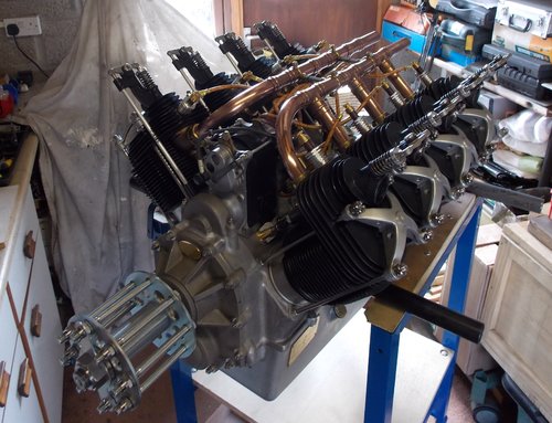 Renault air cooling V8 70hp engine.jpg