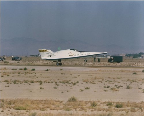 X-24 B (3).jpg