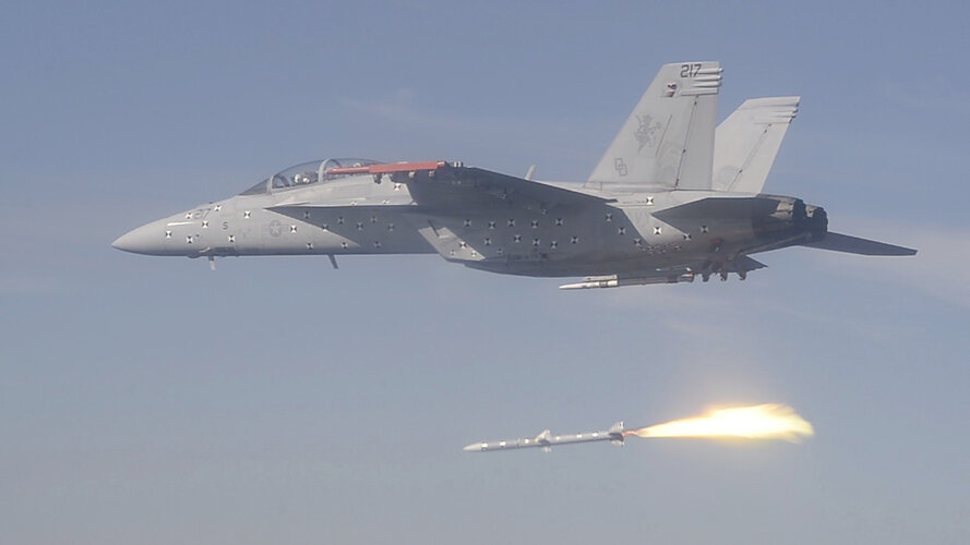 082AIM-120D SIP 3(PMA-259) successfully executed the final shot Integrated Test Program FA-18F.jpg
