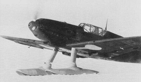 Bf 109E-8 with skis.jpg