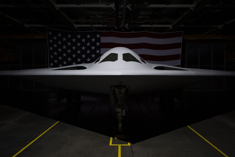 Northrop+Grumman+and+the+US+Air+Force+Introduce+the+B-21+Raider+the+Worlds+First+Sixth-Generat...jpg