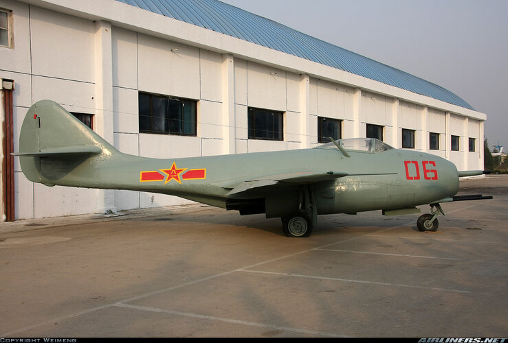 PLAAF MiG-9 (06) at Datangshan (24 October 2009).jpg