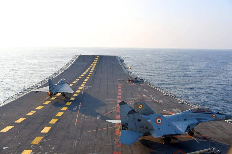 Tejas-N-aircraft-carrier.jpg.jpg