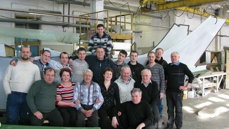 A.G. Annenkov and the Aviatech team in the assembly shop.jpg