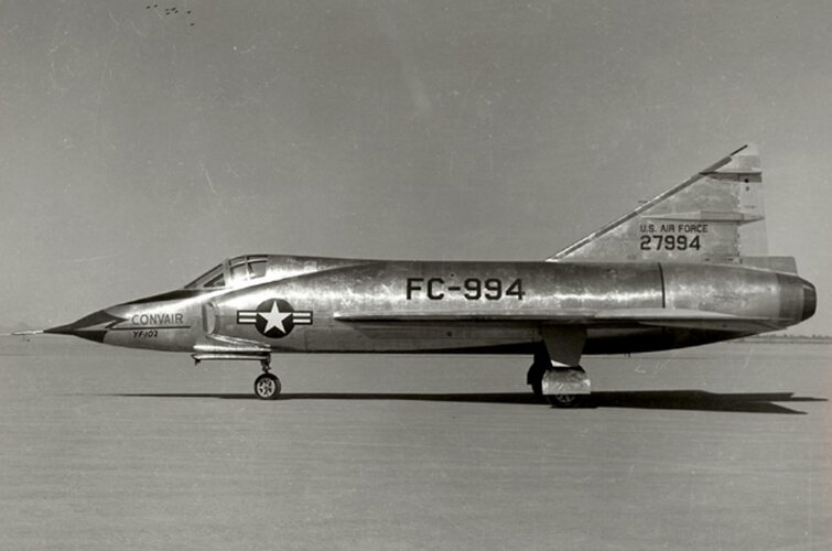 YF-102_No.1.jpg
