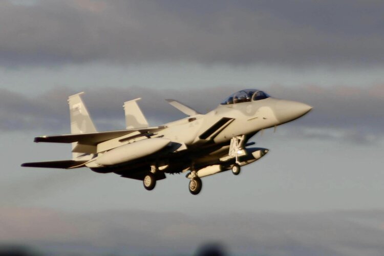 F15QA_arrivals_Lakenheath_1.jpg