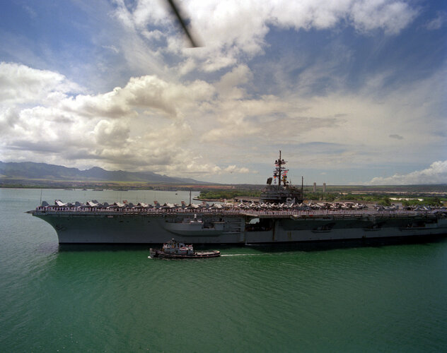 CV-61 Pearl Harbor 1 June 1991.jpg