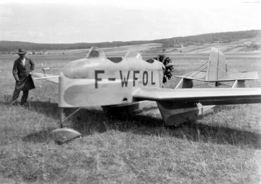 Bassou FB-31 no 02 - RSA Auxerre août 1950 (PhR).jpg