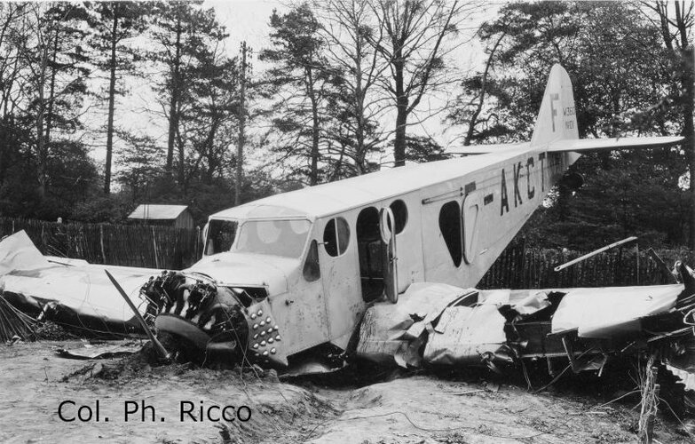 Accident Wibault 360 - IC Vellay - Villacoublay mai 1935 (1).jpg