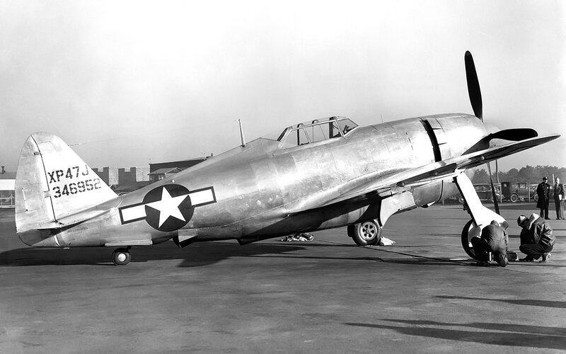 republic-xp-47j-right.jpg