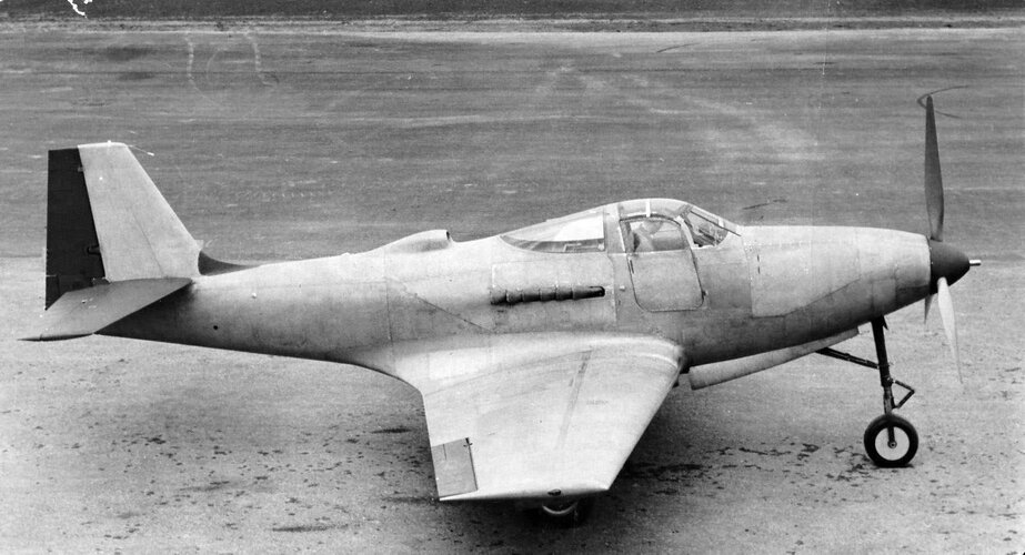 XP-39E with laminar flow wing.jpg