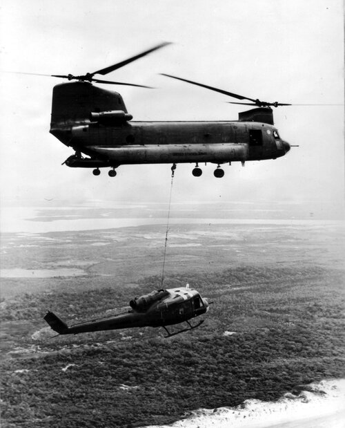 CH-47 recovers UH-1 in Vietnam.jpg