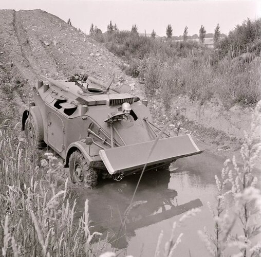 Panhard M3 VBRG trials.jpg