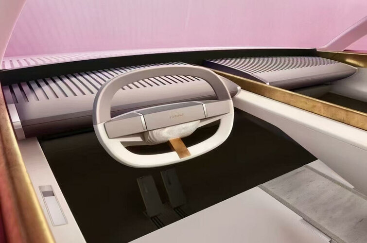 jaguar-concept-leak-steering-wheel.jpg