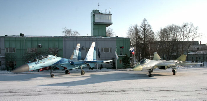 Su-35UB and T-50-1.jpg