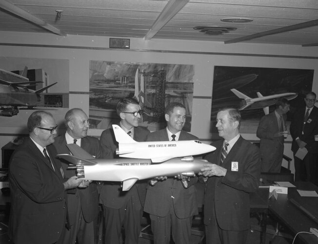 Convair Shuttle Concept Art and Models from SDASM 18.jpg