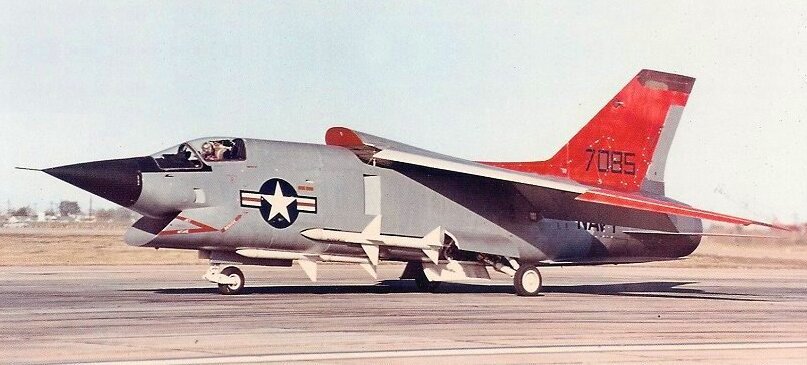 XF8U-3-09.jpg