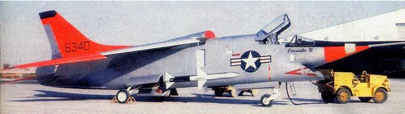 XF8U-3-10.jpg