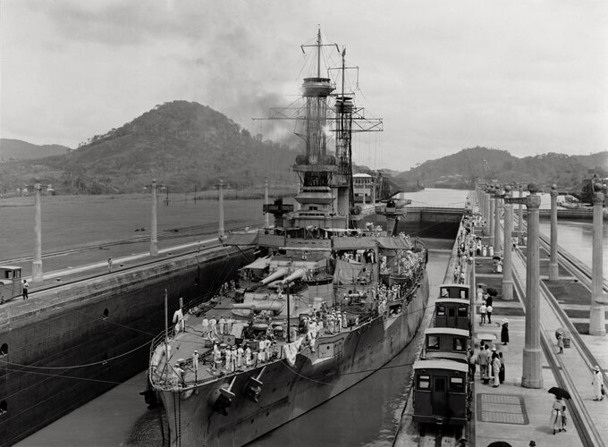 Wyoming Panama Canal July 26th 1919.jpg