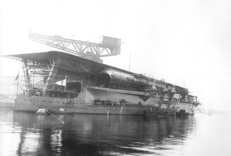 Kaga 1928.jpg