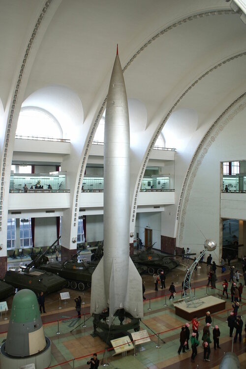 1200px-Dongfeng_1_at_Beijing_Military_Museum.jpg