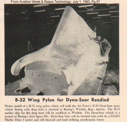 X-20 - B-52 Wing Pylon.jpg
